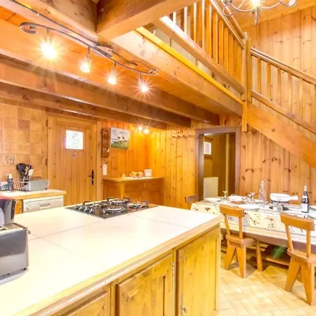 De 2 Avec Terrasse Amenagee Et Wifi A Gervais Les Bains A 3 Km Des Pistes Chalet *